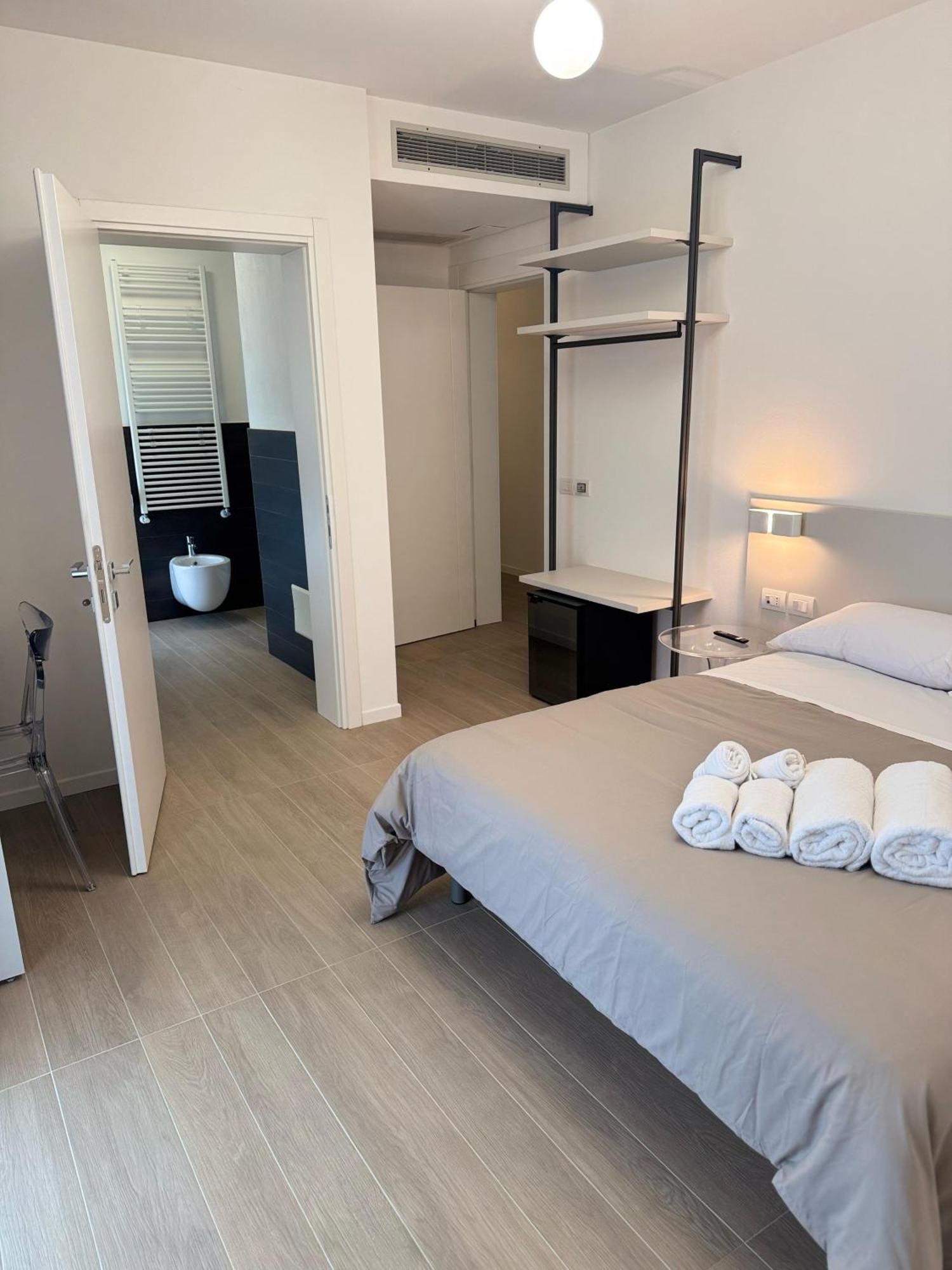 Hotel Villa Mary 산타 마리아 디 살라 외부 사진