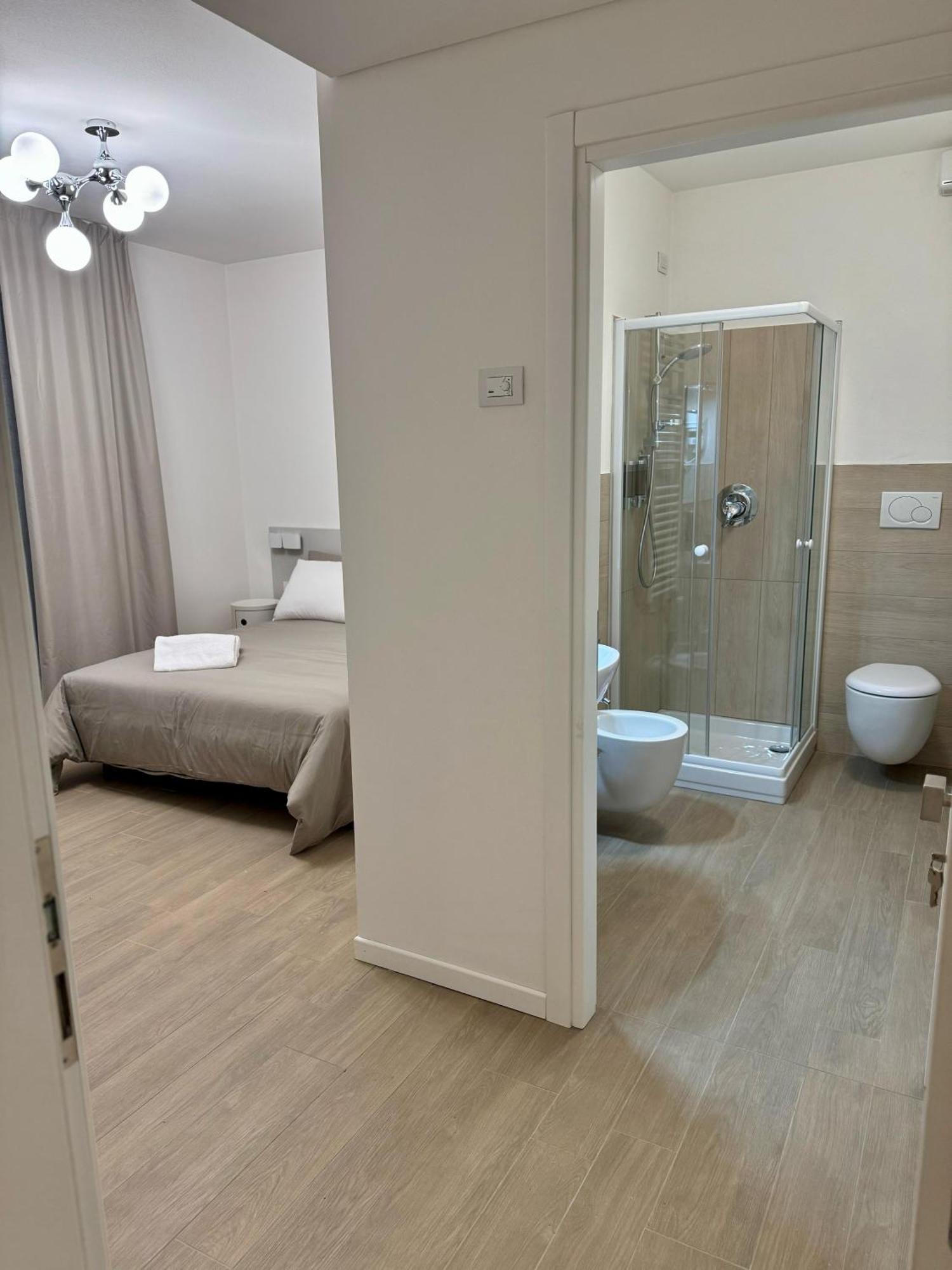 Hotel Villa Mary 산타 마리아 디 살라 외부 사진